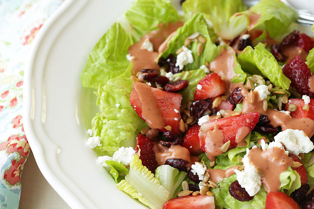 Strawberry salad recipe with goat cheese and cranberries