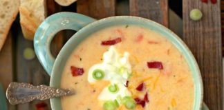 Slow cooker soup recipe by Cookie Rookie
