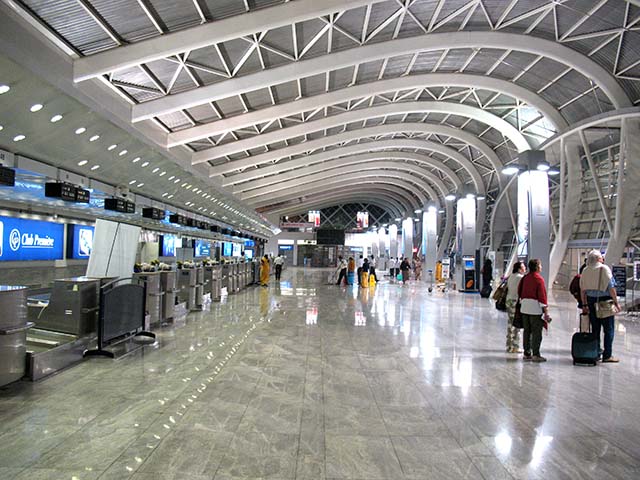 Get through Mumbai Airport faster