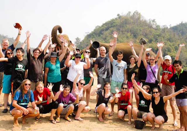 Learning how to volunteer means learning to be a team player Learning how to volunteer means learning to be a team player