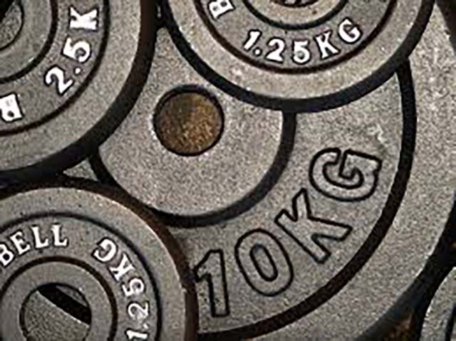 Live longer by lifting weights regularly Live longer by lifting weights regularly