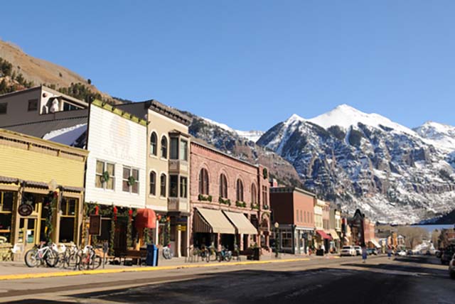 Best ski resorts in the western US include Telluride