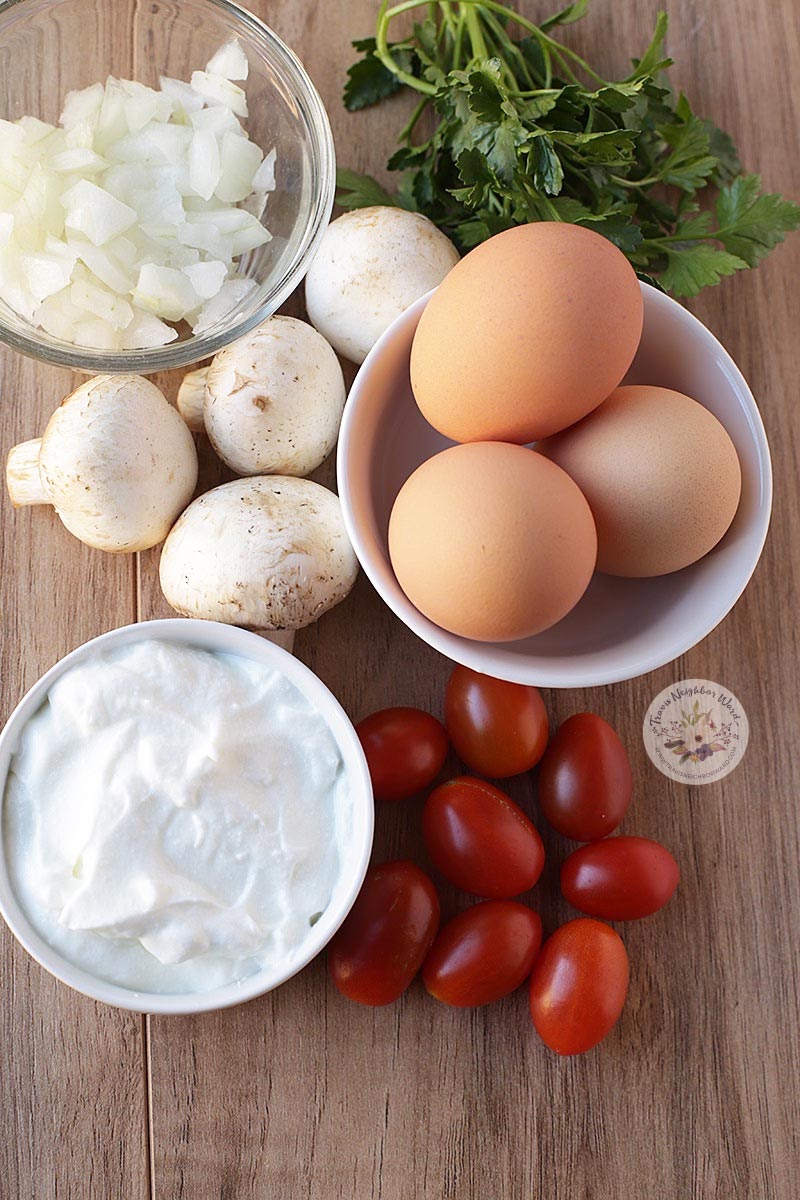 Ingredients for this mushroom quiche recipe, plus mozzarella cheese