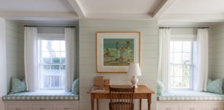 Nantucket Style Bedroom by Boston Home Builders Jonathan Raith Inc.